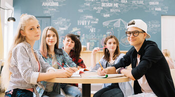 Stages résidentiel ou non, en Belgique